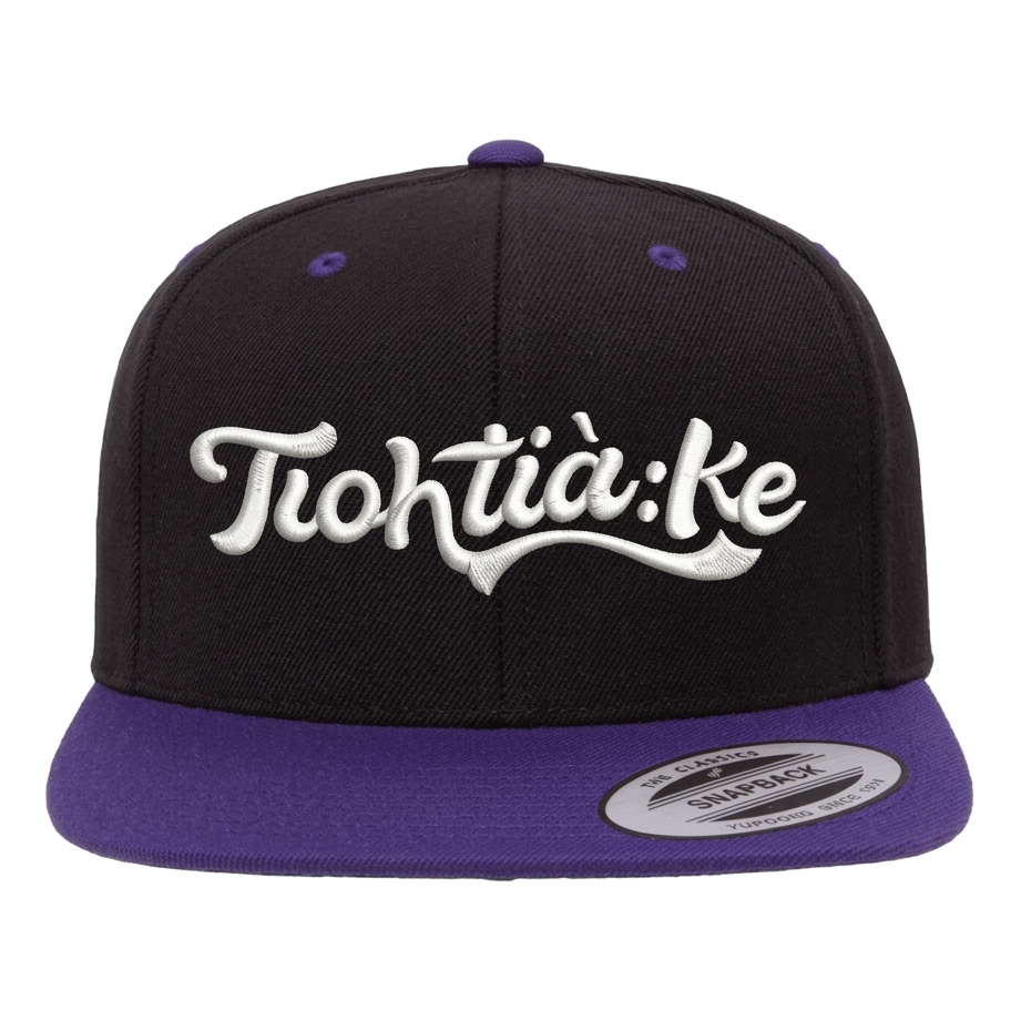 Akawui – Tiohtià:ke Cap Black/Purple